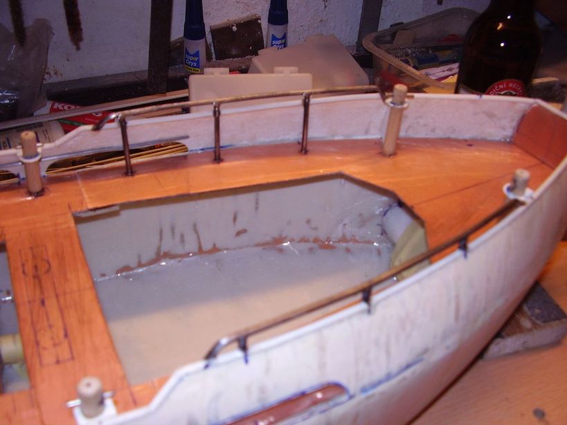 Zalepena paluba a jedem dále.